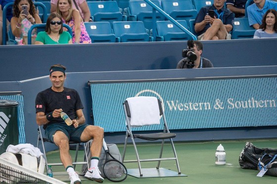 Cincinnati Masters: Federer vẫn đau vì Wimbledon, Djokovic lại khơi dậy nỗi đau đó ảnh 5