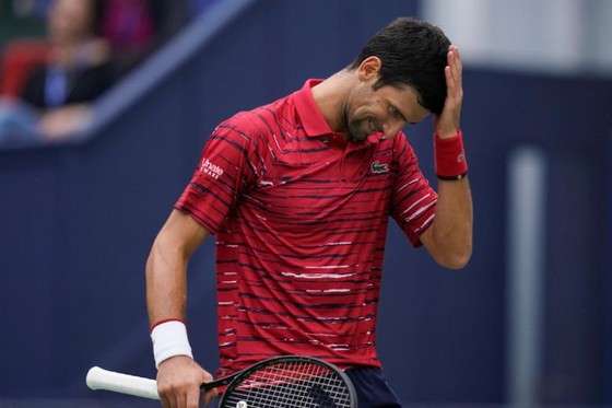 Shanghai Masters: Federer, Djokovic, Fognini đồng loạt bị loại, “thế giới này” là của Next Gen ảnh 1