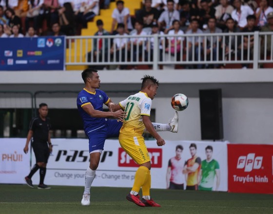 Văn Minh MN - Cuộc chiến của những gã trai nghĩa tình, Tuấn Vinh - dáng dấp Lampard ngoài đường biên ảnh 3