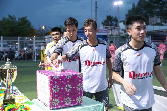 QBV futsal Việt Nam và trận đấu thiện nguyện ảnh 1