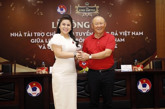 ĐT Việt Nam có thêm nhà tài trợ ảnh 2