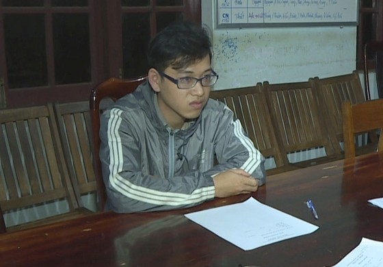 Tạm giữ đối tượng khống chế, dâm ô nữ sinh trong nhà vệ sinh ảnh 1