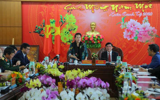 Chủ tịch Quốc hội Nguyễn Thị Kim Ngân: Không để đồng bào vùng sâu, vùng xa không có tết ảnh 1