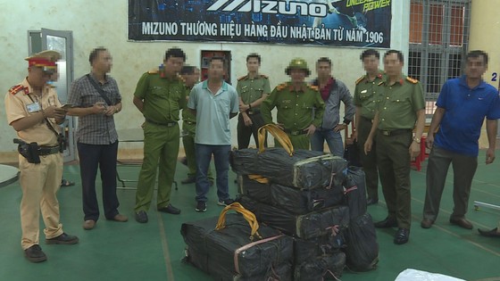 Chở 2 tạ ma tuý đá vào TPHCM để tiêu thụ thì bị bắt ảnh 3