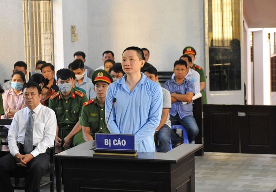 Y án tử hình cán bộ ngân hàng tham ô 110 tỷ đồng ảnh 1