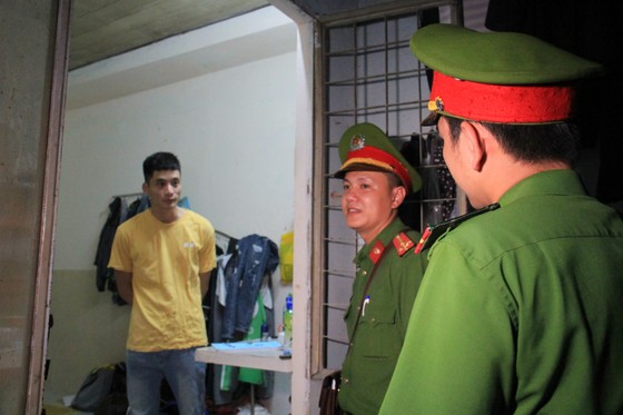 Một đêm theo chân cảnh sát khu vực phường An Khê ảnh 4