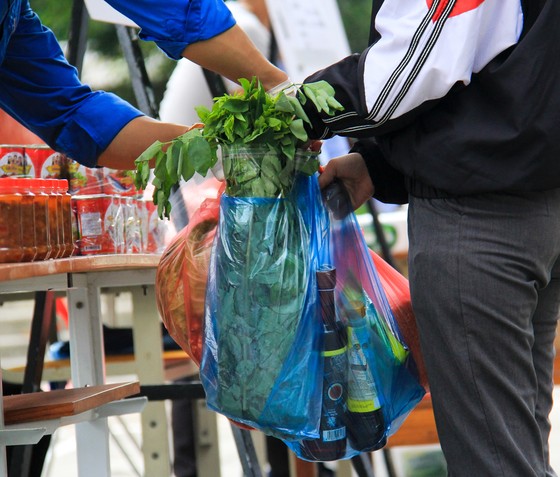 “Siêu thị sẻ chia 0 đồng” hỗ trợ sinh viên Đà Nẵng trong mùa Covid-19 ảnh 6