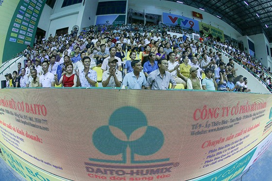 Cúp bóng chuyền nữ quốc tế VTV9 Bình Điền 2018: Thanh Thuý và các đồng đội "hạ đẹp" Thái Lan ảnh 4