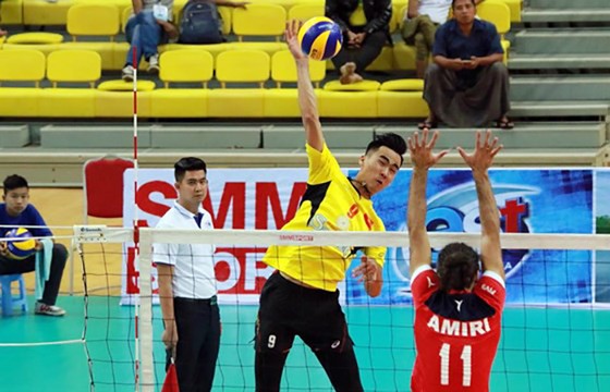 Hai nửa buồn vui ảnh 1