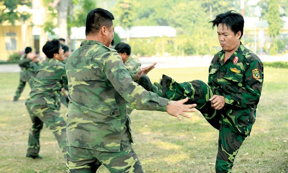 Chất thép lính đặc nhiệm ảnh 3