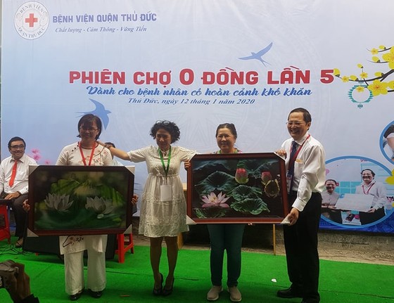 Ấm áp Phiên chợ 0 đồng lần thứ 5 tại Bệnh viện quận Thủ Đức ảnh 6