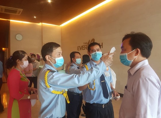 Giám sát chặt chẽ diễn biến dịch bệnh tại từng địa bàn dân cư ảnh 1