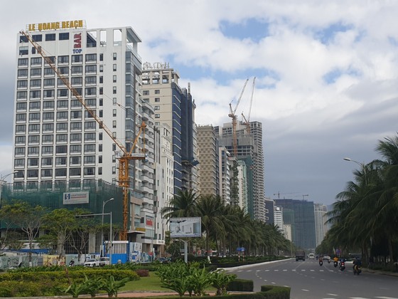 Phát triển Đà Nẵng dựa trên 3 trụ cột du lịch, kinh tế biển và công nghiệp công nghệ cao ảnh 2