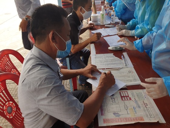 Đà Nẵng tăng cường kiểm soát phương tiện vào thành phố ảnh 4