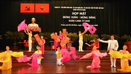 TPHCM tổ chức họp mặt mừng Xuân, mừng Đảng ảnh 1