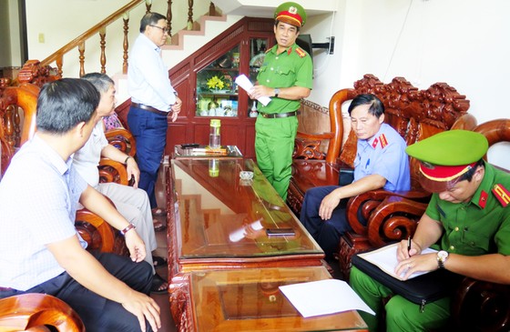 Công an Phú Yên bắt giam nguyên Chủ tịch UBND huyện Đông Hòa ảnh 2