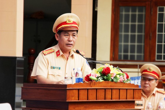 CSGT Bình Định kiểm soát 'gắt' các lãi xe sử dụng rượu bia, ma túy ảnh 2