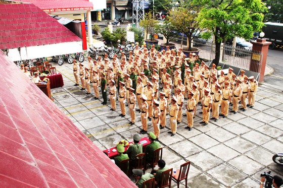 CSGT Bình Định kiểm soát 'gắt' các lãi xe sử dụng rượu bia, ma túy ảnh 9