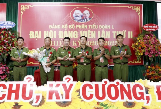 Đại hội Đảng bộ Tiểu đoàn 1, Trung đoàn Cảnh sát cơ động Đông Nam TPHCM ‘Đoàn kết - Dân chủ Kỷ cương - Đổi mới' ảnh 2