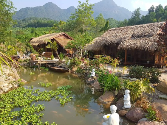Lùi thời gian tháo dỡ khu nghỉ dưỡng xây không phép trên rừng phòng hộ ở Quảng Nam ảnh 1
