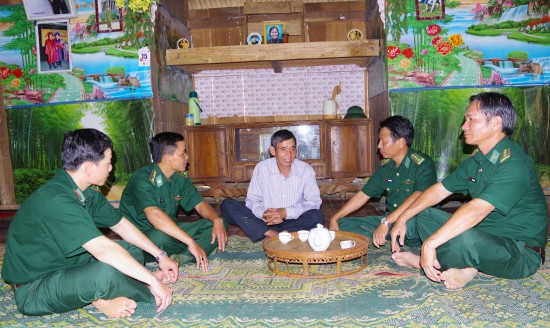 Biên cương vững tay súng, trọn nghĩa tình quân dân ảnh 4