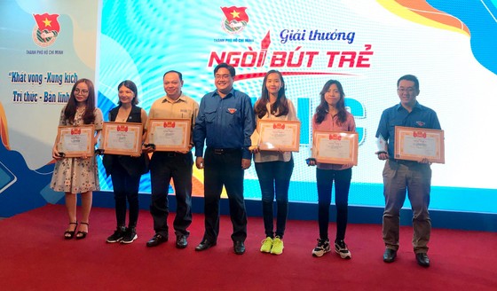 30 tác phẩm báo chí được trao giải thưởng “Ngòi bút trẻ” năm 2019 ảnh 1