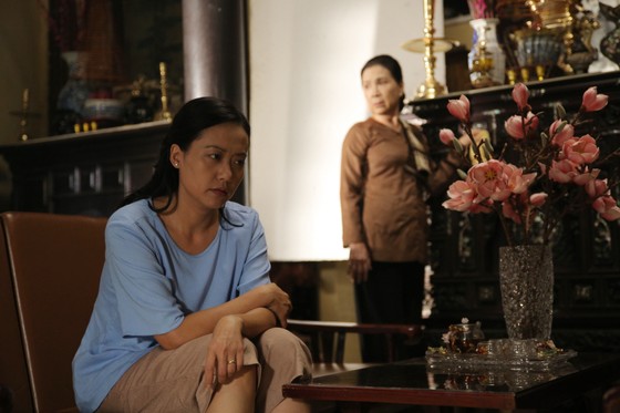 Văn Mai Hương và nhạc sĩ Hứa Kim Tuyền khiến khán giả xúc động với ca khúc Ước mơ của mẹ ảnh 1