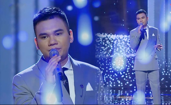 Khắc Việt song ca cùng Đức Phúc, rơi nước mắt khi nhắc đến Khắc Hưng ảnh 1