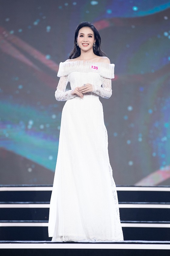 Công bố 35 thí sinh vào Vòng Chung kết Hoa hậu Việt Nam 2020 ảnh 7