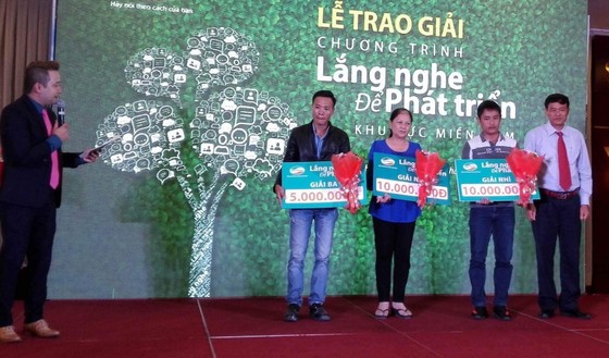 Viettel trao giải và tôn vinh khách hàng góp ý kiến ảnh 1