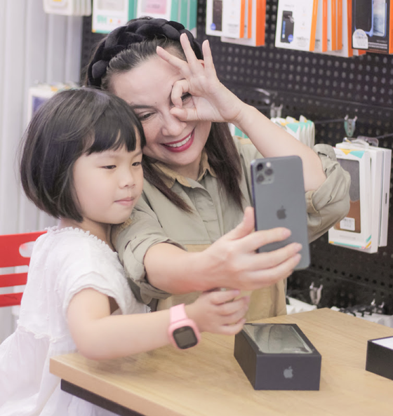 Vì sao người nổi tiếng thích iPhone 11 Pro Max 2 sim nano? ảnh 3