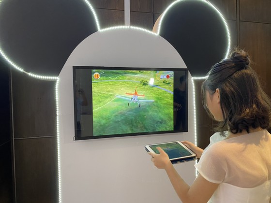 Số hóa thế giới cổ tích Disney trên nền tảng di động của VinaPhone ảnh 1