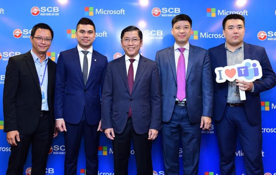 SCB số hóa môi trường làm việc bằng Microsoft Teams ảnh 1