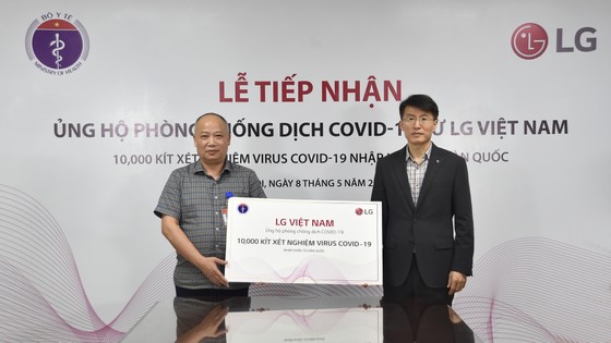 LG Việt Nam tài trợ 10.000 bộ kit xét nghiệm Covid-19 ảnh 3