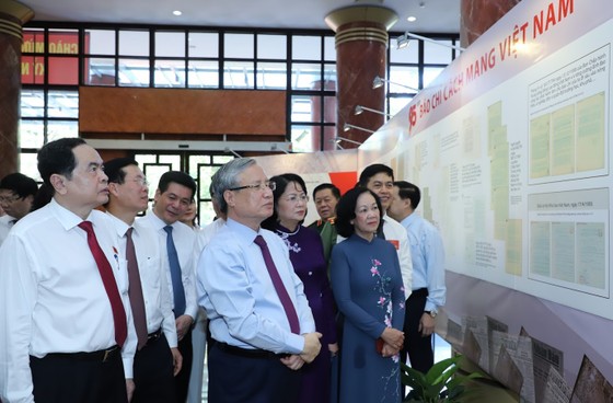 Tuyên dương 187 người làm báo tiêu biểu ảnh 2