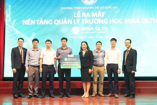 Ra mắt Nền tảng Quản lý trường học ""Make in Vietnam"" ảnh 1