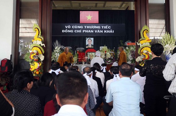 Để lại trên đời bao tiếng thơm ảnh 1