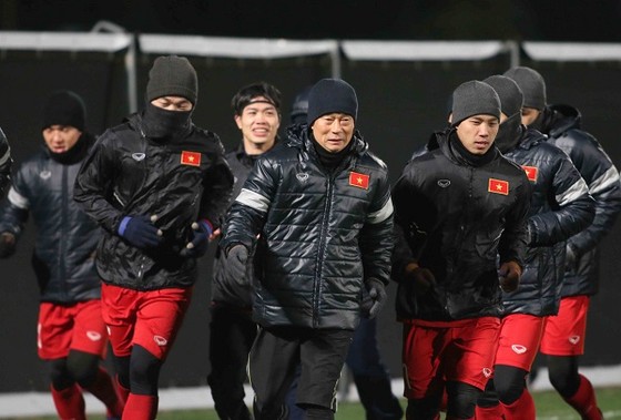 Côn Sơn chào đón U23 Việt Nam bằng cái lạnh 0 độ ảnh 2