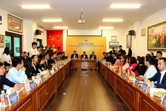 Đội tuyển nữ nhận “mưa” tiền thưởng sau SEA Games 30 ảnh 1