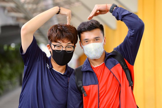 Nhận diện 2 đối thủ kế tiếp của CLB TPHCM và Than Quảng Ninh ảnh 1