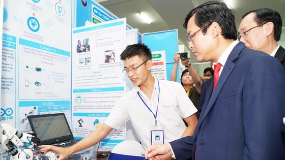 Khai mạc cuộc thi khoa học kỹ thuật cấp quốc gia khu vực phía Nam ảnh 1
