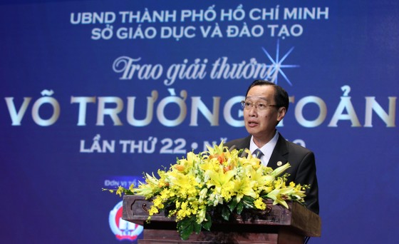 50 nhà giáo, cán bộ quản lý được trao tặng giải thưởng Võ Trường Toản lần thứ 22 năm 2019 ảnh 2