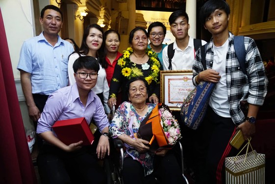 50 nhà giáo, cán bộ quản lý được trao tặng giải thưởng Võ Trường Toản lần thứ 22 năm 2019 ảnh 4