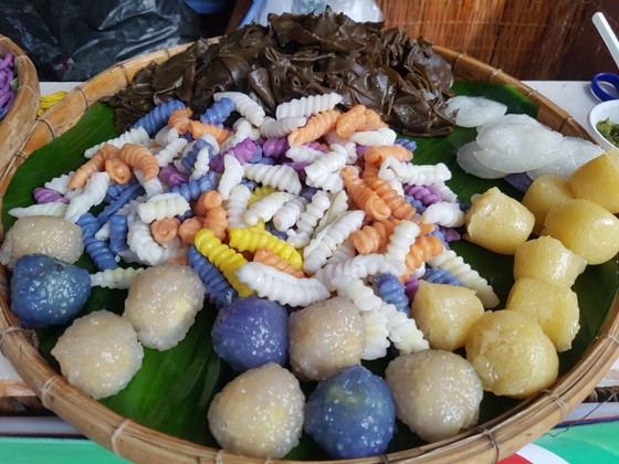 Làng du lịch Ông Đề tổ chức Ngày hội bánh dân gian Nam bộ ảnh 2