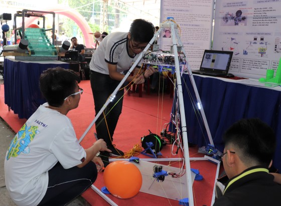 350 đoàn viên tham gia Hội trại 'Tiếng mõ Nam Lân' ảnh 3
