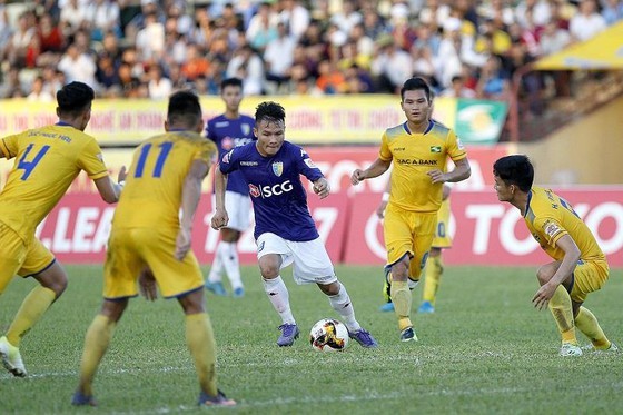 SLNA – CLB Hà Nội, 17 giờ ngày 19-9: Cán đích trên sân khách? ảnh 1 SLNA – CLB Hà Nội, 17 giờ ngày 19-9: Cán đích trên sân khách? ảnh 1