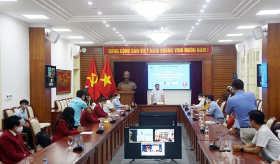 Tổng cục TDTT gặp mặt trực tuyến đoàn thể thao NKT Việt Nam chuẩn bị dự Paralympic 2020. Ảnh: Tổng cục TDTT