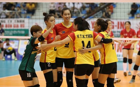 Vòng 2 Giải bóng chuyền VĐQG 2021: VTV Bình Điền Long An choáng váng với 7 ca dương tính Covid-19 ảnh 1
