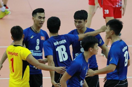 Vòng 2 giải bóng chuyền vô địch quốc gia 2021: Các ứng viên vô địch thể hiện sức mạnh ảnh 1
