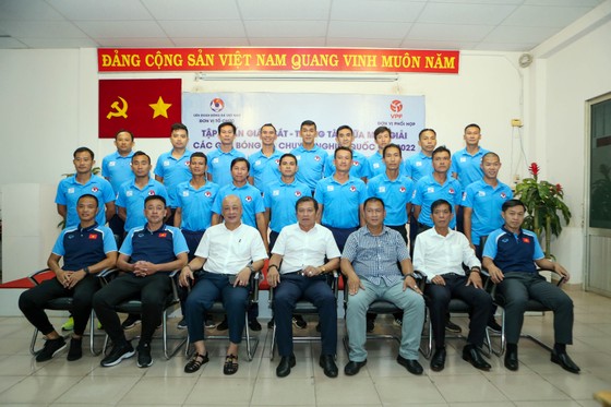Tập huấn trọng tài giữa mùa bóng ảnh 2